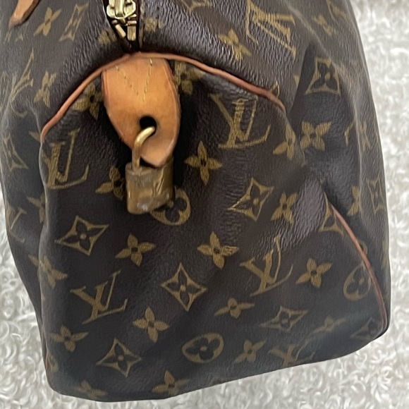 Louis Vuitton Vuitton Monogram Speedy - Picture 4 of 16